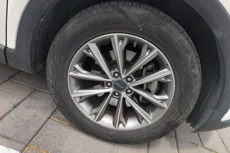 Used JETOUR X70  Right Front Wheel Hub