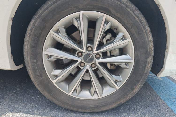 Used JETOUR X70 2020 1.5T DCT Comfort Edition 7-Seater Right Front Wheel Hub