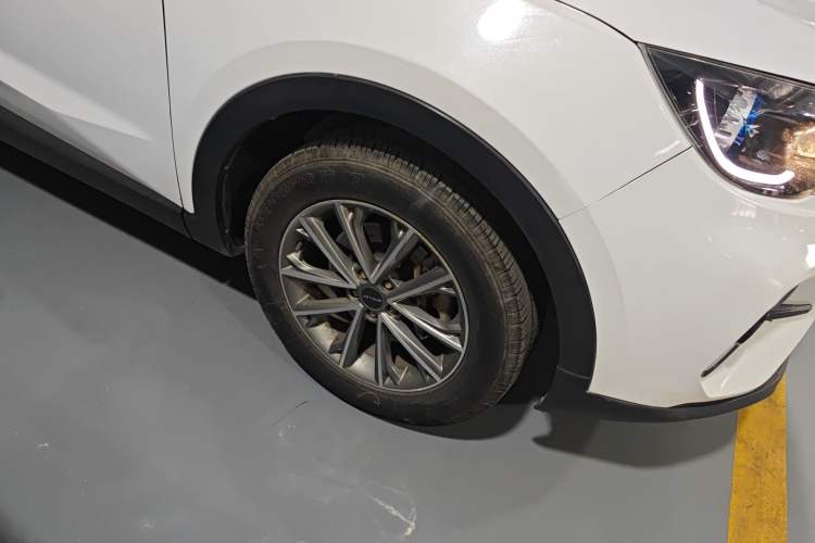 Used JETOUR X70 2020 1.5T DCT YueXing Edition 5 Seats Right Front Wheel Hub