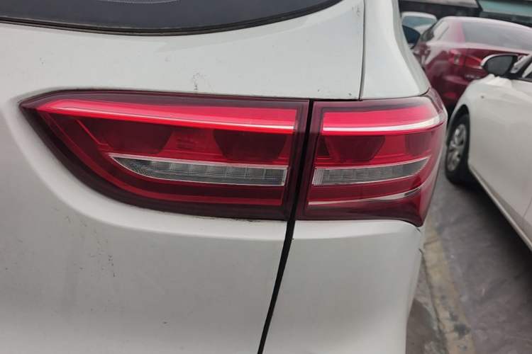 Used JETOUR X70 2020 1.5T DCT Comfort Edition 7-Seater Right Rear Taillight