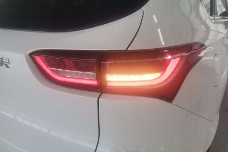 Used JETOUR X70 2020 1.5T Manual Comfort Edition 7-Seater Right Rear Taillight