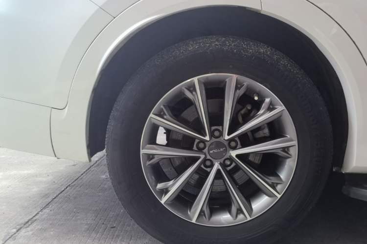 Used JETOUR X70 2020 1.5T Manual EnjoyDrive Edition 5 Seats Right Rear Wheel Hub