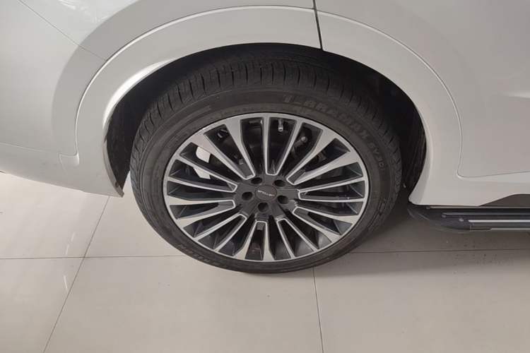 Used JETOUR X70 2020 1.5T DCT Luxury Edition 5 Seats Right Rear Wheel Hub