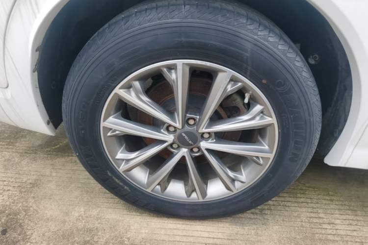 Used JETOUR X70 2020 1.5T DCT YueXing Edition 5 Seats Right Rear Wheel Hub