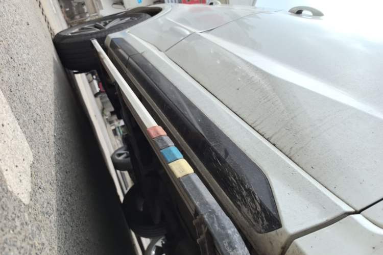 Used JETOUR X70 2020 1.5T DCT YueXing Edition 5 Seats Right Side Sill