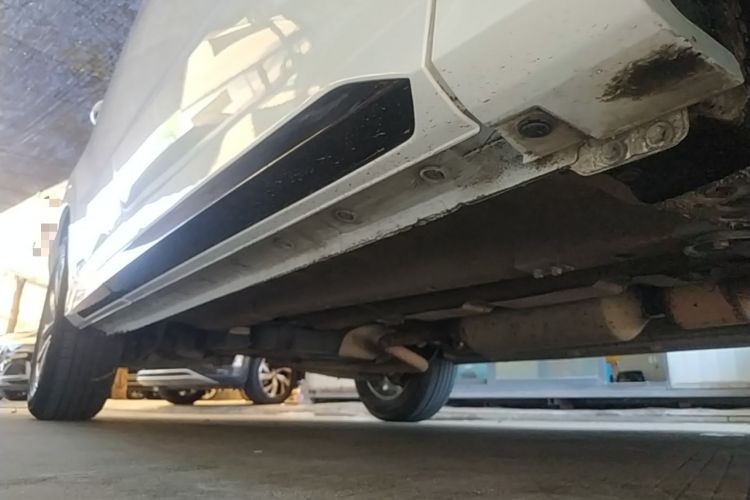 Used JETOUR X70 2020 1.5T DCT Comfort Edition 5-seater Right Side Sill
