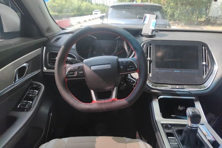 Used JETOUR X70 2020 1.5T Manual Comfort Edition 5 Seats Steering Wheel