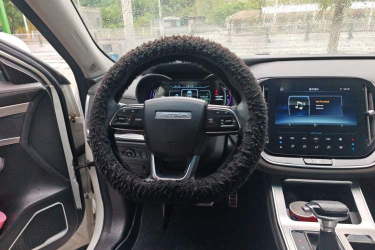 Used JETOUR X70 2020 1.5T DCT YueXing Edition 5 Seats Steering Wheel