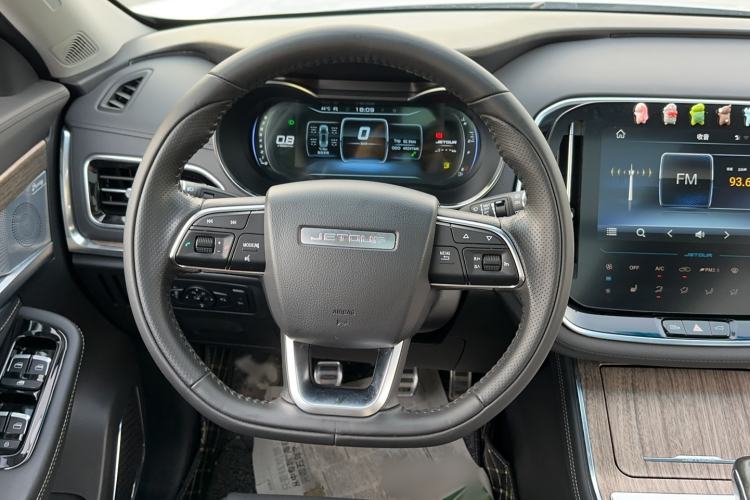 Used JETOUR X70 2020 1.5T Manual Luxury Edition 6 Seats Steering Wheel