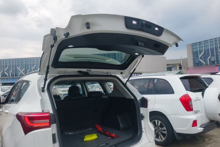 Used JETOUR X70 2020 1.5T DCT YueXing Edition 5 Seats Trunk
