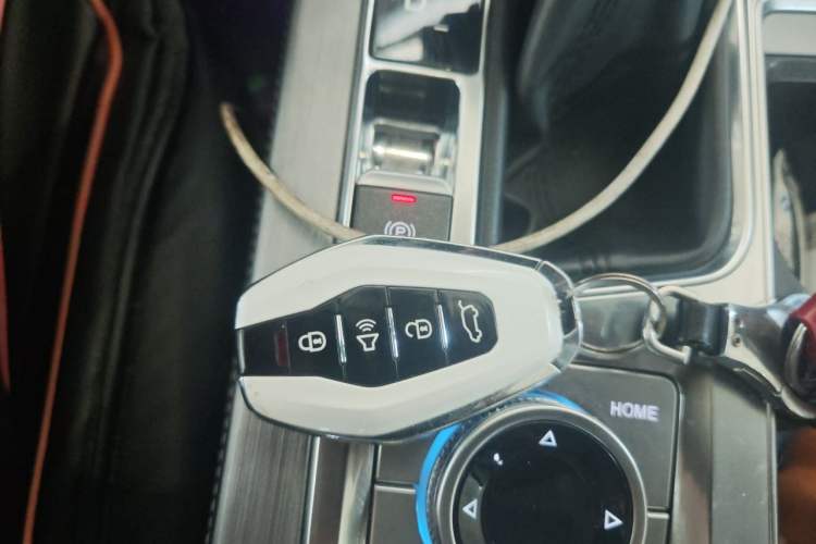 Used JETOUR X70 2020 1.5T DCT YueXing Edition 5 Seats Vehicle Key