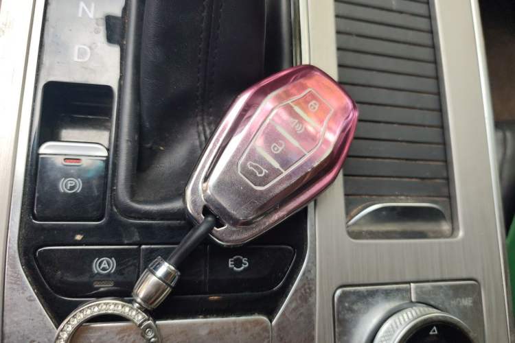 Used JETOUR X70 2020 1.5T DCT Yuexing Edition 6 Seats Vehicle Key