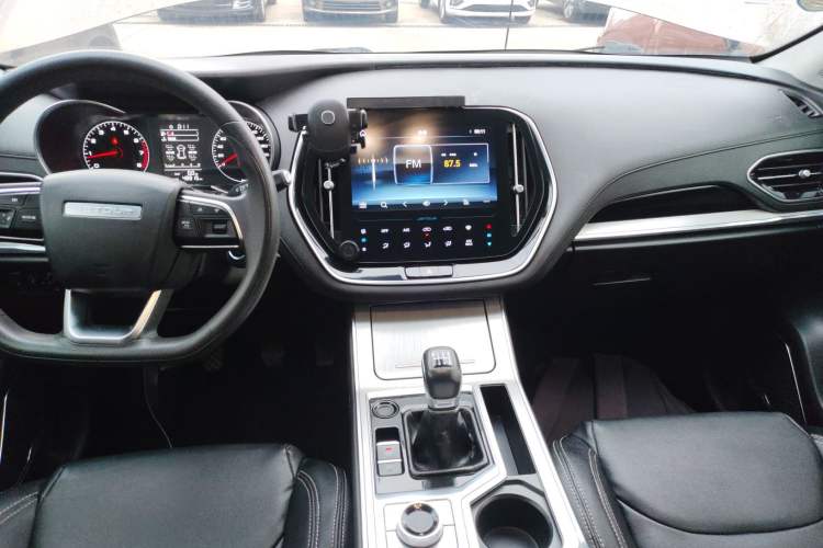 Used JETOUR X70 2020 1.5T Manual Comfort Edition 5 Seats Audio And AC Panel