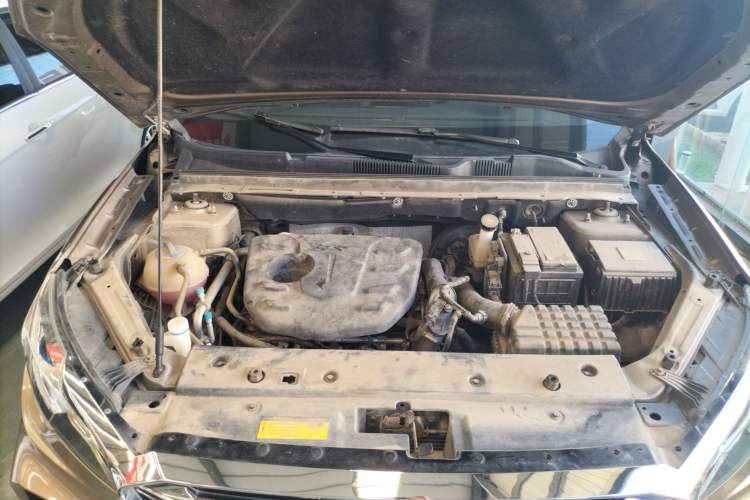 Used JETOUR X70 2020 1.5T Manual Comfort Edition 7-Seater Engine Bay