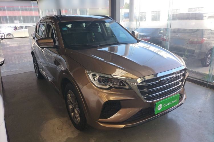 Used JETOUR X70 2020 1.5T Manual Comfort Edition 7-Seater Exterior 2