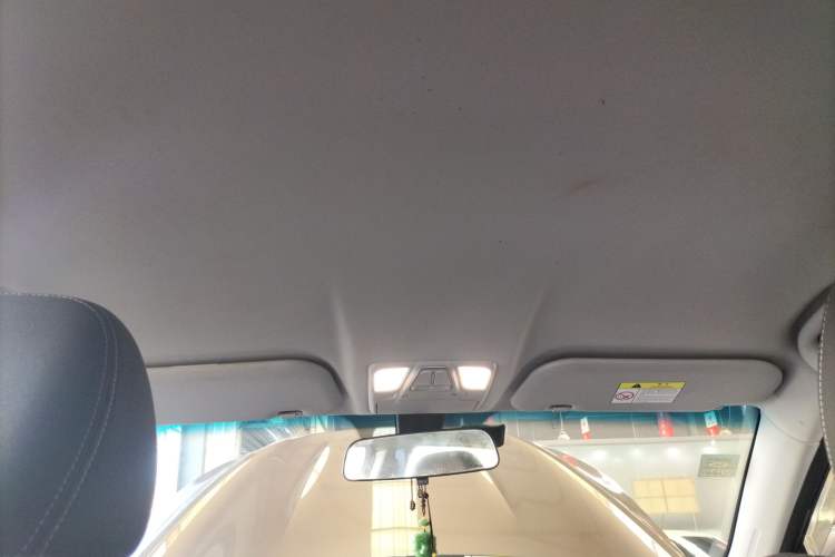 Used JETOUR X70 2020 1.5T Manual Comfort Edition 7-Seater Headliner