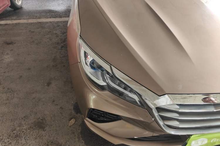 Used JETOUR X70 2020 1.5T Manual Comfort Edition 7-Seater Right Front Headlight