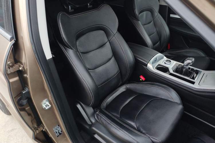 Used JETOUR X70 2020 1.5T Manual Comfort Edition 5 Seats Right Front Seat