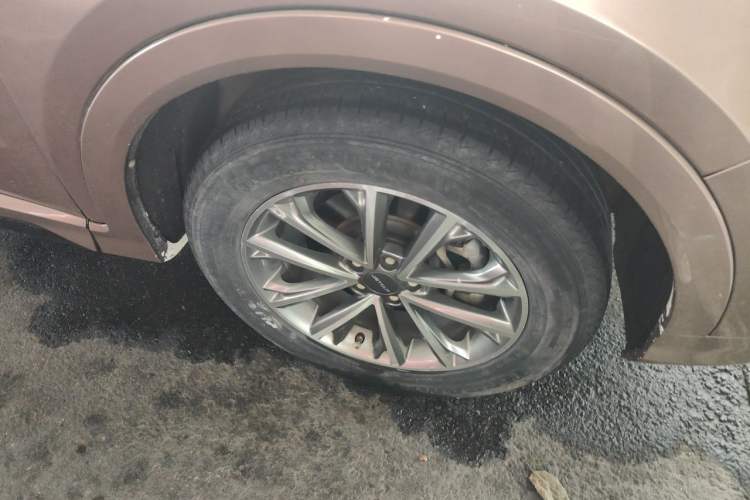 Used JETOUR X70 2020 1.5T Manual Comfort Edition 7-Seater Right Front Wheel Hub
