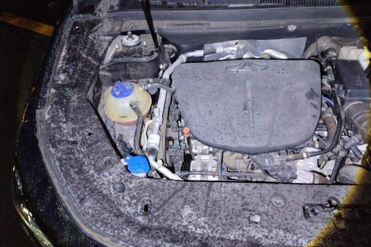 Used JETOUR X70 2021 Zhuge 1.6T DCT Wuhou 5-Seater Engine Bay Right