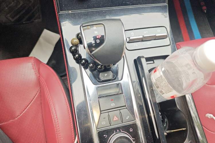 Used JETOUR X70 2021 Zhuge 1.6T DCT Junshi 5-seater Gear Lever
