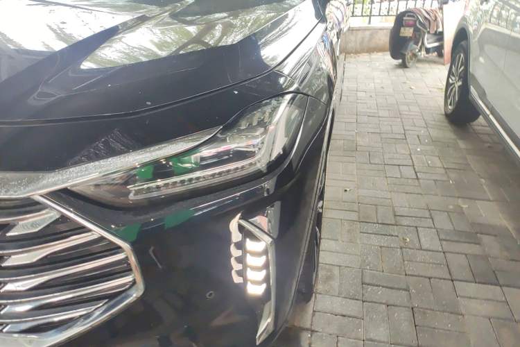 Used JETOUR X70 2021 Zhuge 1.6T DCT Junshi 7-Seater Left Front Headlight
