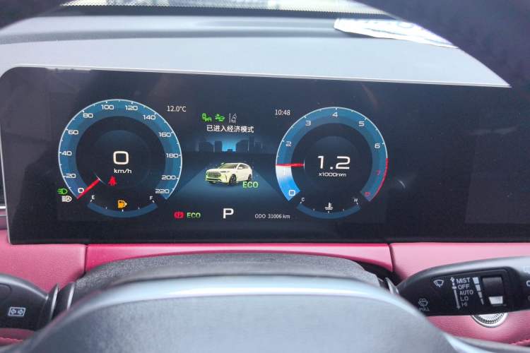 Used JETOUR X70 2021 Zhuge 1.6T DCT Junshi 7-Seater Odometer Close Up