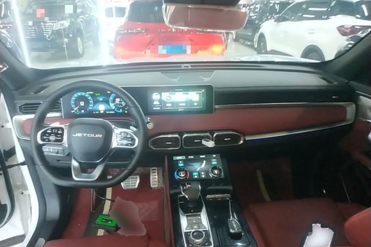 Used JETOUR X70 2021 Zhuge 1.6T DCT Kongming 5-Seater Center Console