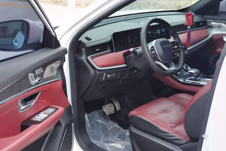 Used JETOUR X70 2021 Zhuge 1.6T DCT Junshi 7-Seater Driver Seat