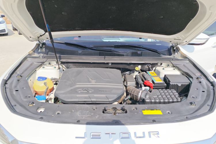 Used JETOUR X70 2021 Zhuge 1.6T DCT Kongming 7-Seater Engine Bay