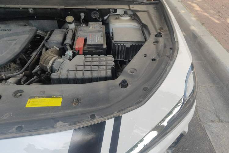 Used JETOUR X70 2021 Zhuge 1.6T DCT Junshi 5-seater Engine Bay Left