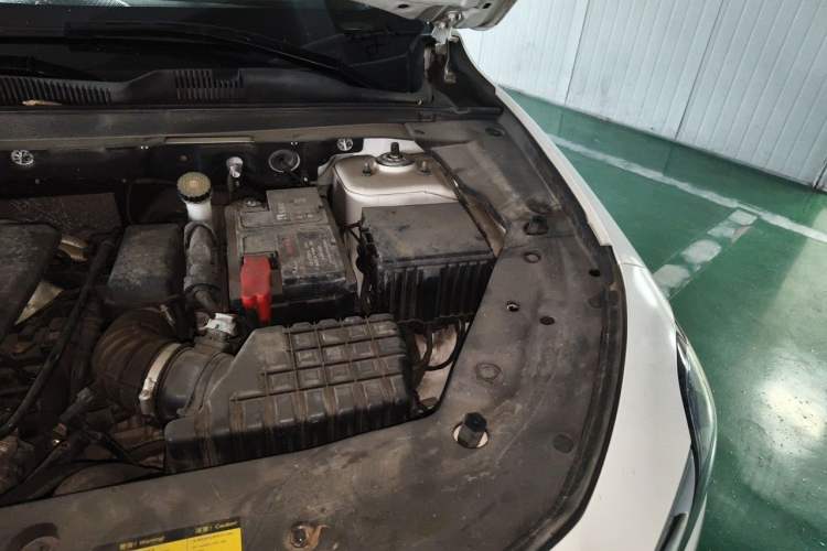 Used JETOUR X70 2021 Zhuge 1.6T DCT Kongming 5-Seater Engine Bay Left