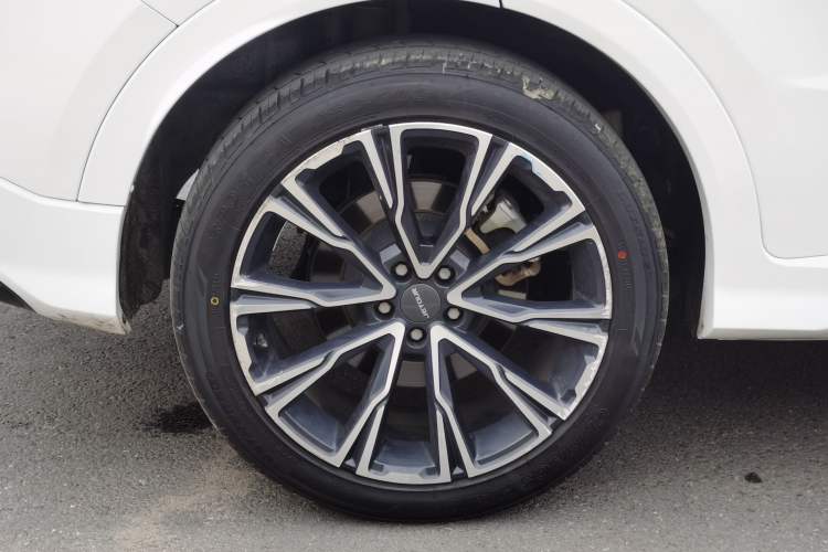 Used JETOUR X70 2021 Zhuge 1.6T DCT Junshi 7-Seater Exterior 5