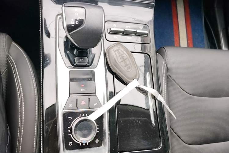 Used JETOUR X70 2021 Zhuge 1.6T DCT Wuhou 5-Seater Gear Lever