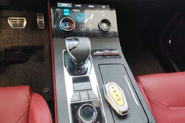 Used JETOUR X70 2021 Zhuge 1.6T DCT Junshi 7-Seater Gear Lever