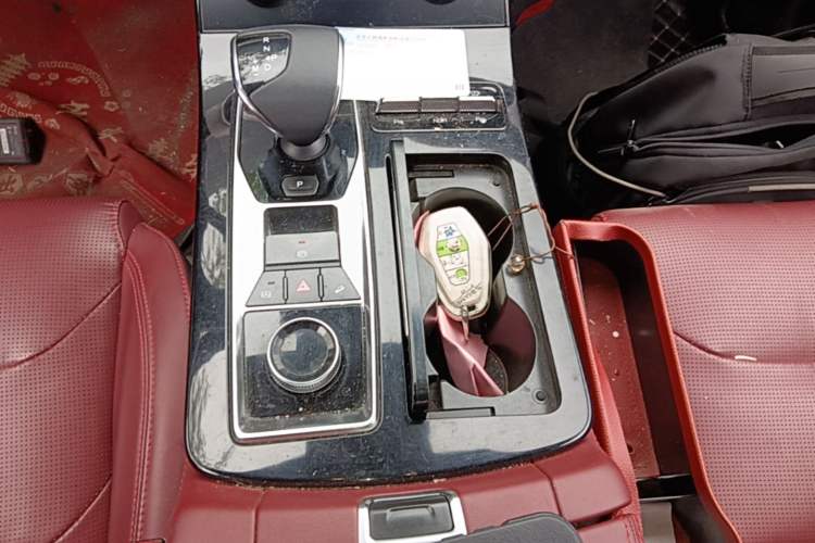 Used JETOUR X70 2021 Zhuge 1.6T DCT Wuhou 7-Seater Gear Lever