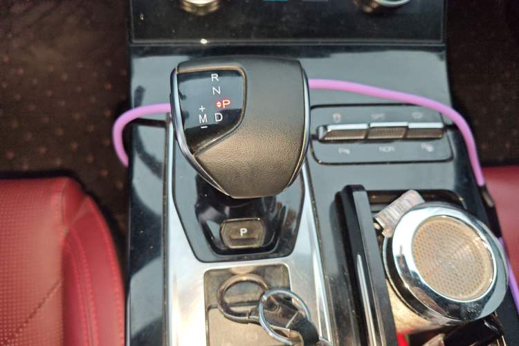 Used JETOUR X70 2021 Zhuge 1.6T DCT Wuhou 5-Seater Gear Lever