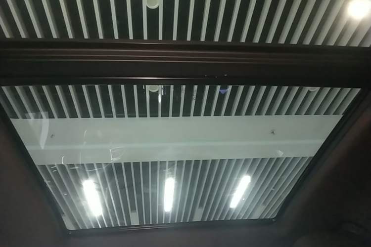 Used JETOUR X70 2021 Zhuge 1.6T DCT Kongming 5-Seater Headliner