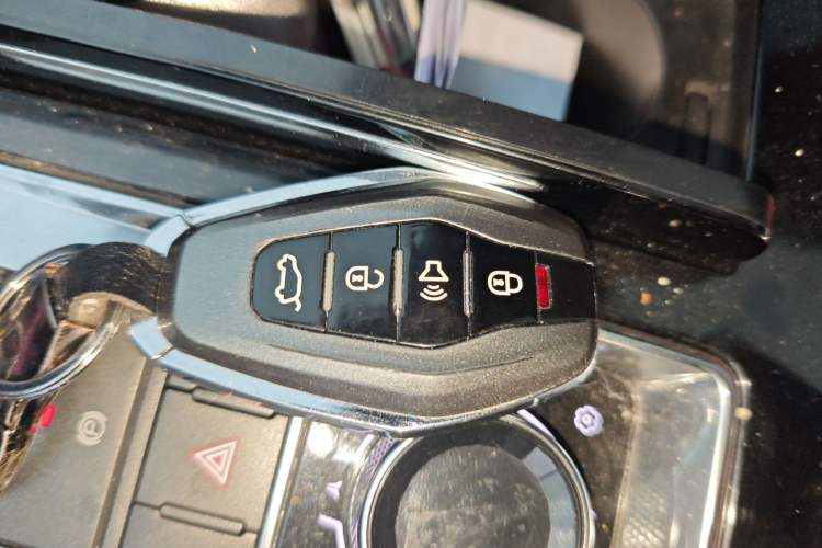Used JETOUR X70 2021 Zhuge 1.6T DCT Wuhou 5-Seater Interior 1