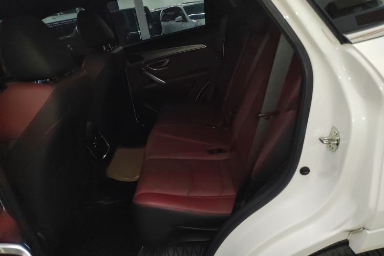 Used JETOUR X70 2021 Zhuge 1.6T DCT Kongming 5-Seater Interior 4