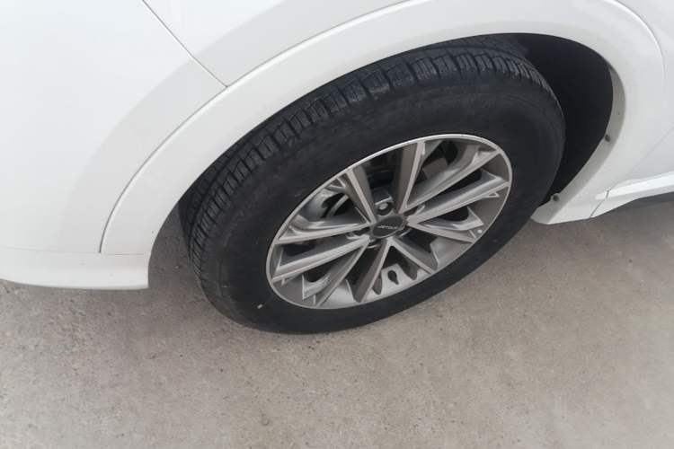 Used JETOUR X70 2021 1.5T Manual Special Edition I Version 5 Seats Left Front Wheel Hub