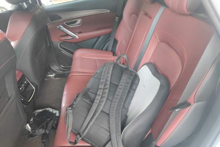 Used JETOUR X70 2021 Zhuge 1.6T DCT Junshi 5-seater Left Rear Seat