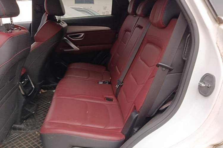 Used JETOUR X70 2021 Zhuge 1.6T DCT Wuhou 7-Seater Left Rear Seat