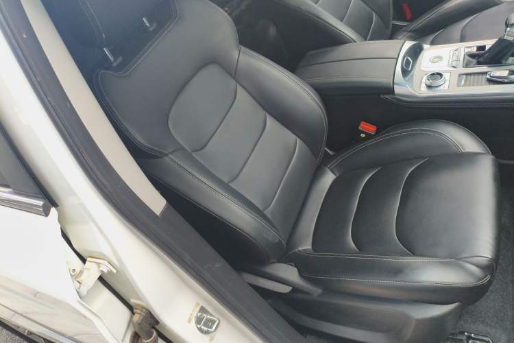 Used JETOUR X70 2021 1.5T DCT Exclusive I Version 5 Seats Right Front Seat