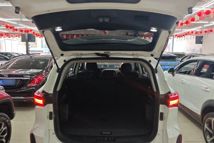 Used JETOUR X70 2021 1.5T DCT Exclusive I Version 5 Seats Trunk