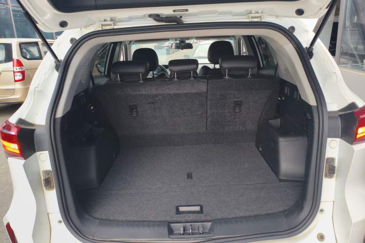 Used JETOUR X70 2021 1.5T DCT Exclusive I Version 5 Seats Trunk