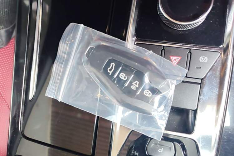Used JETOUR X70 2021 Zhuge 1.6T DCT Junshi 5-seater Vehicle Key