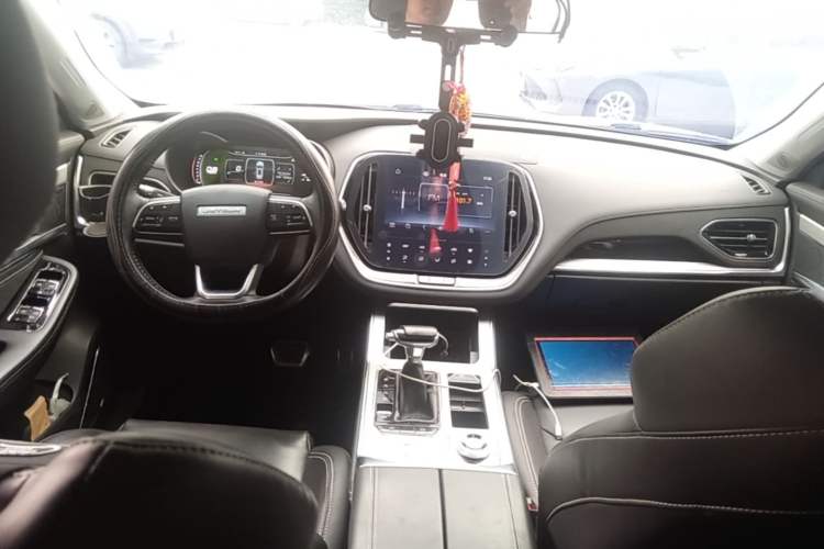 Used JETOUR X70 2022 1.5T DCT YueXing Edition 5 Seats Center Console