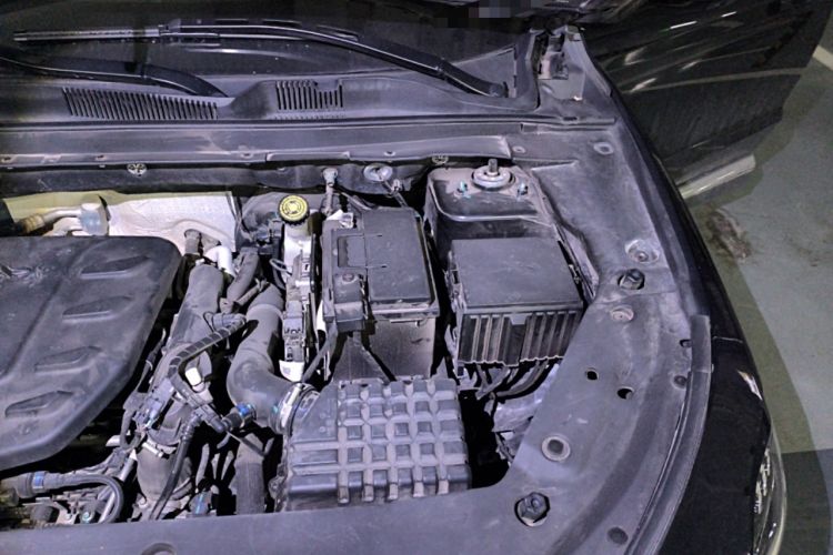 Used JETOUR X70 2022 1.5T DCT YueXing Edition 5 Seats Engine Bay Left