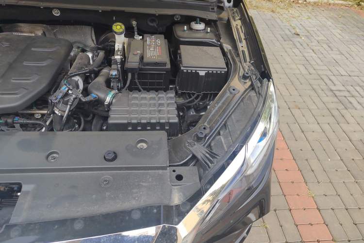 Used JETOUR X70 2022 1.5T Manual Le Xing Edition 7 Seats Engine Bay Left